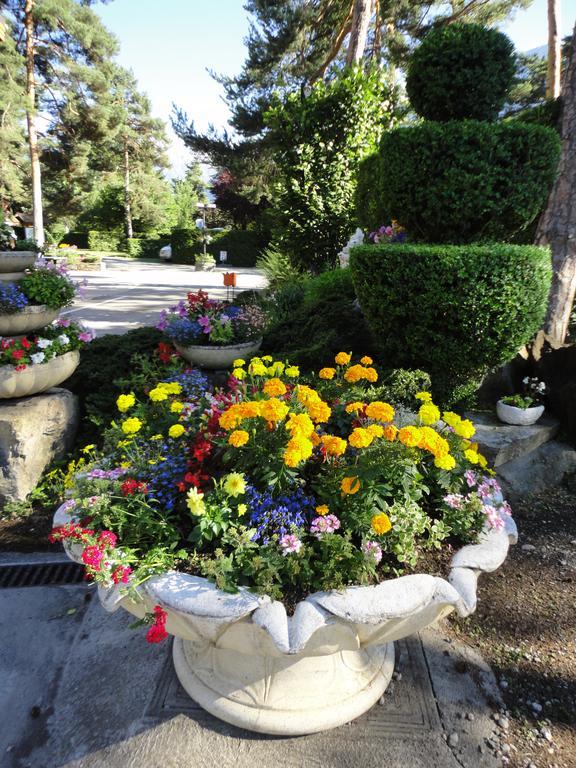 Willa Camping La Cascade Le Bourg-dʼOisans Zewnętrze zdjęcie